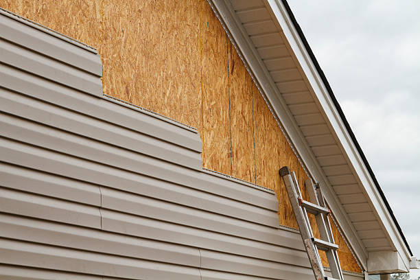 24/7 Emergency Storm Damage Siding Repair experts in Bucyrus, OH